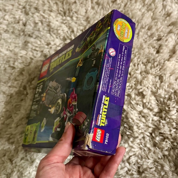 LEGO Teenage Mutant Ninja Turtles Stealth Shell in Pursuit - Multicolor - Picture 4 of 6